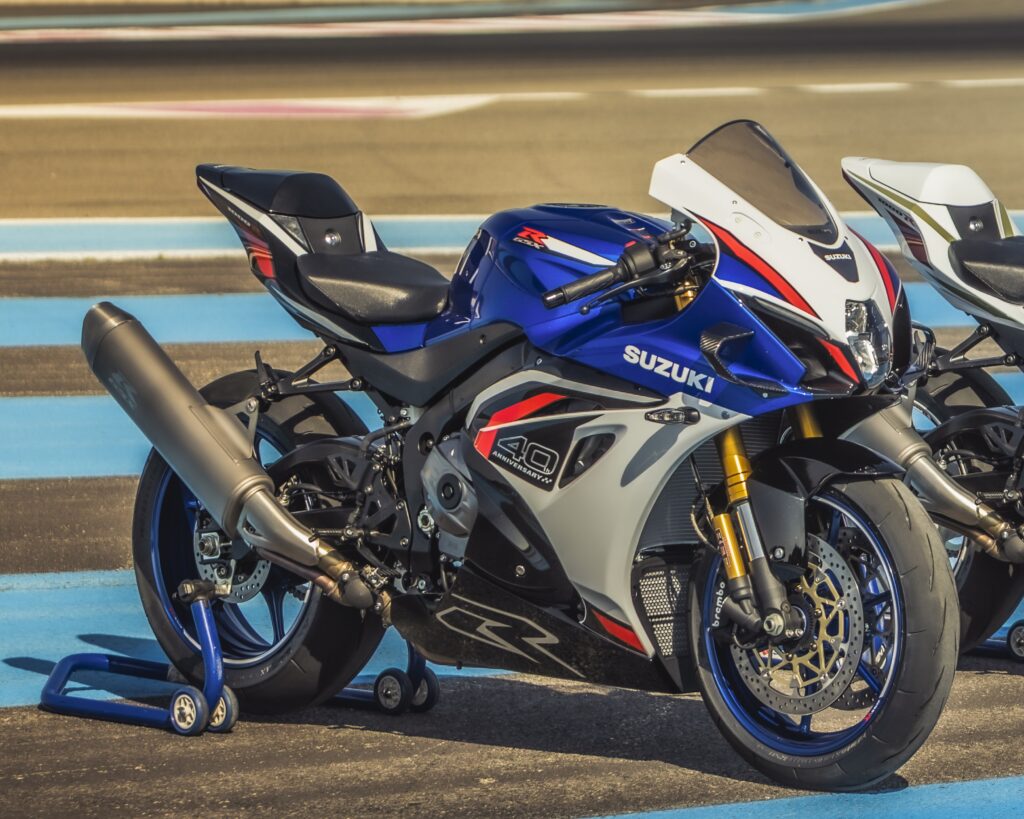 GSXR1000 SUZUKI